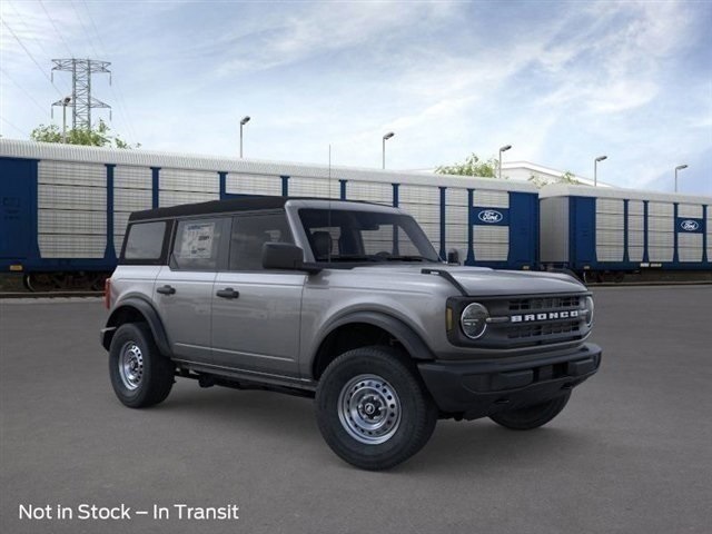 2025 Ford Bronco Base photo 37