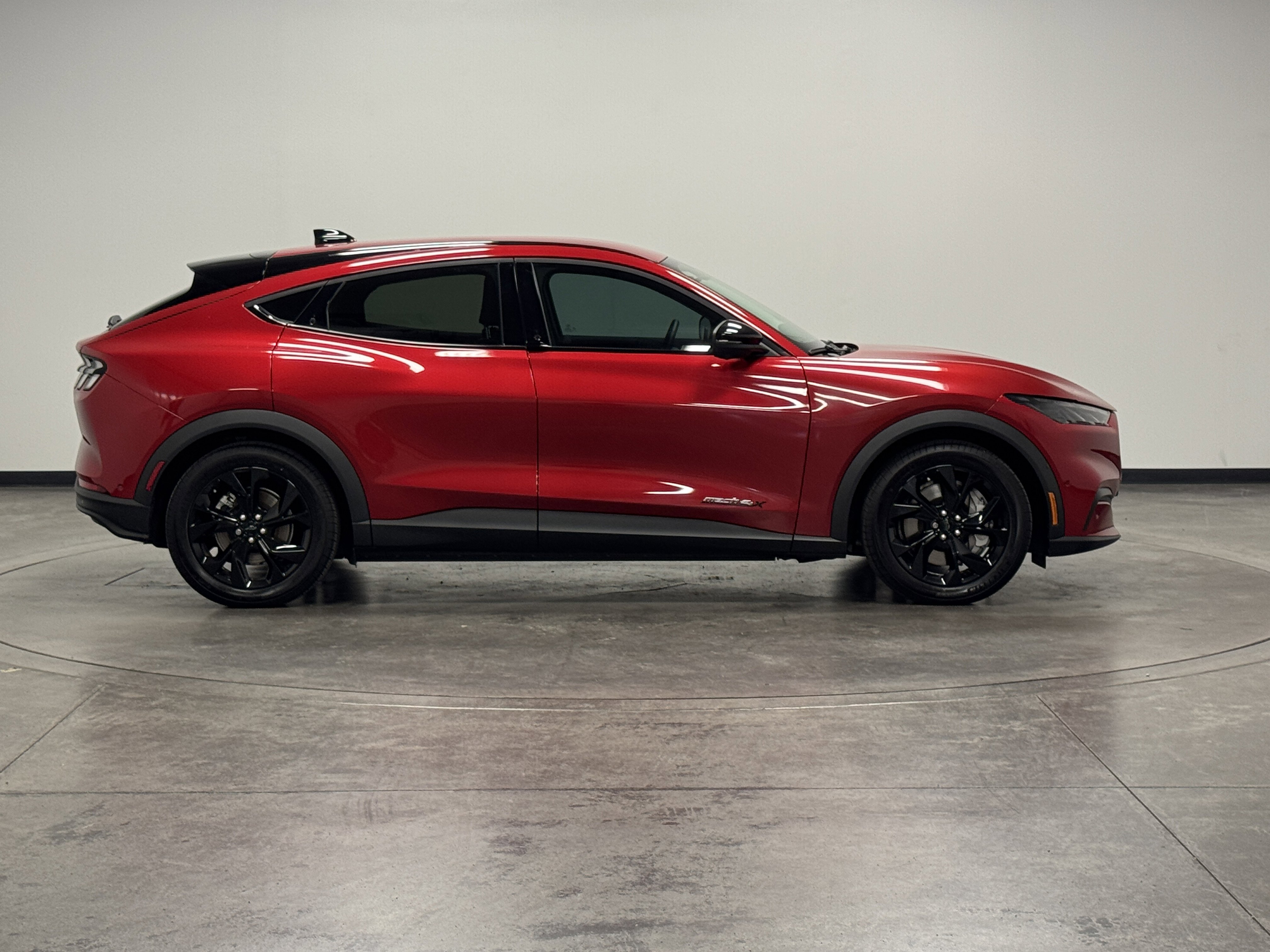 2024 Ford Mustang Mach-E Select photo 8