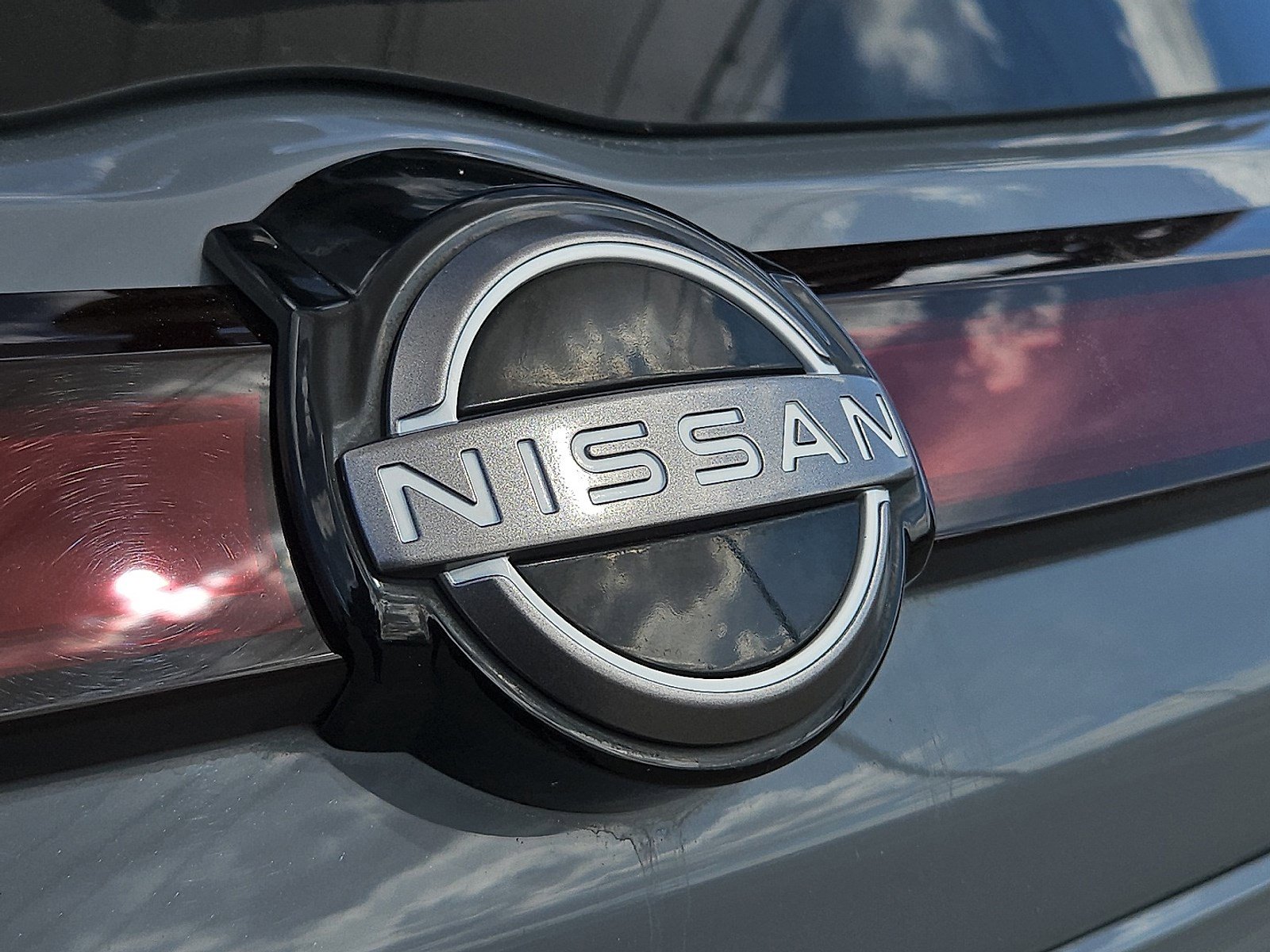 2023 Nissan Kicks SR photo 28