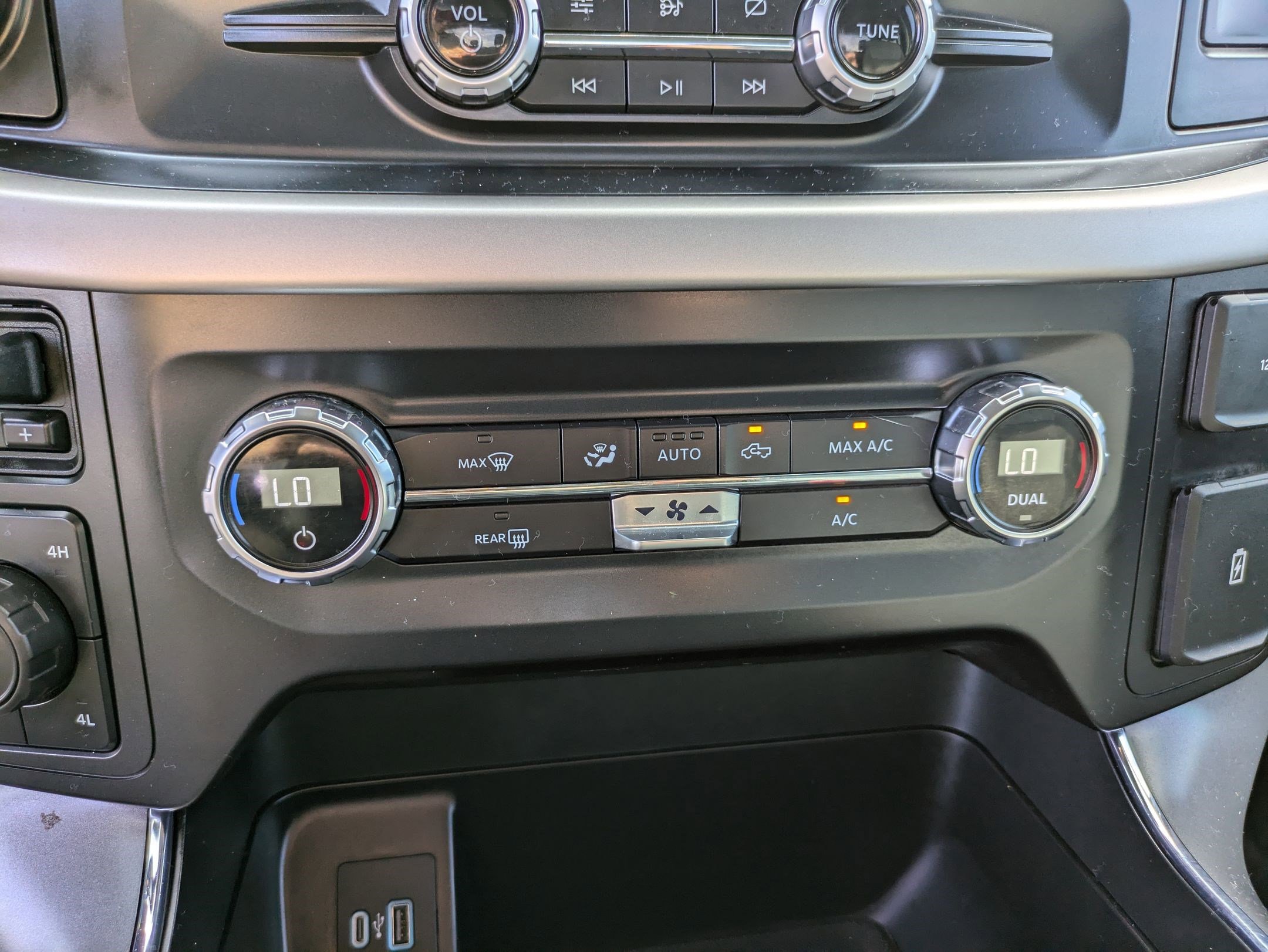 2021 Ford F-150 XLT photo 23