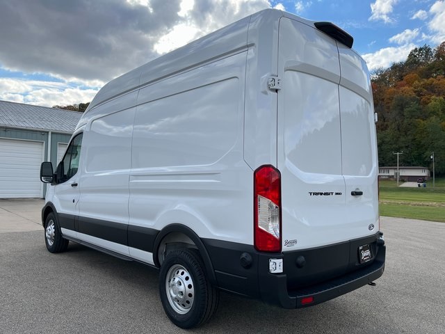 2026 Ford Transit Cargo Van photo 4