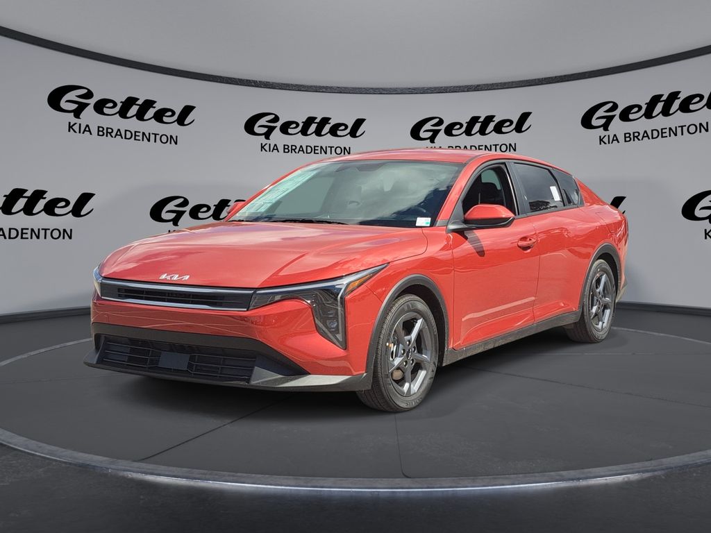 2025 Kia K4 LXS's photo