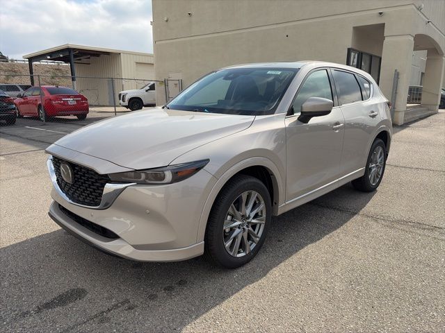 2025 Mazda CX-5 S Premium Plus package's photo