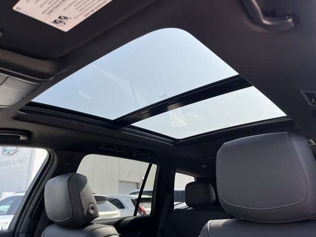 2025 Cadillac XT6 Luxury photo 12