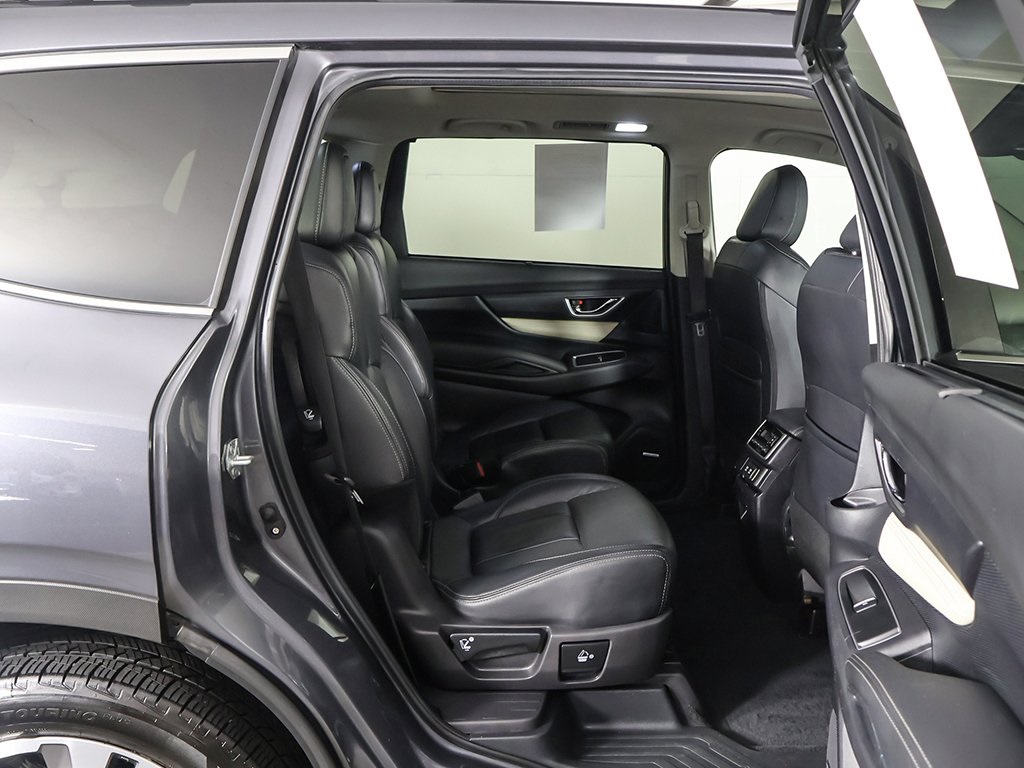 2022 Subaru Ascent Limited photo 33