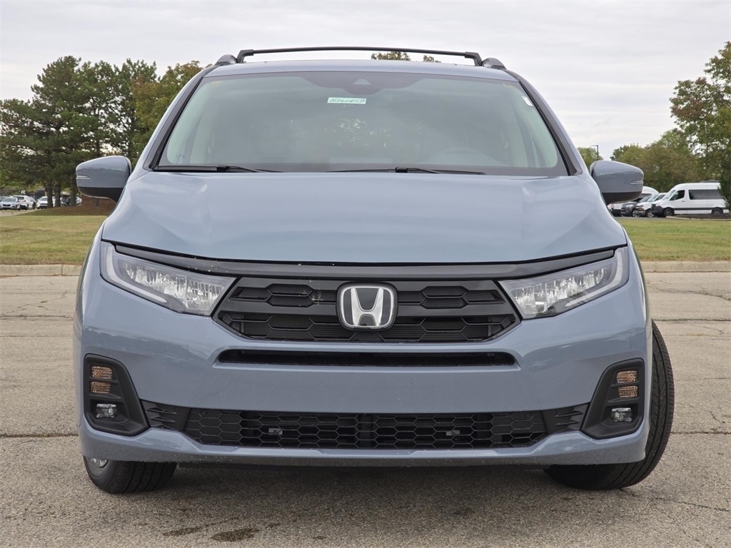 2026 Honda Odyssey Touring photo 11