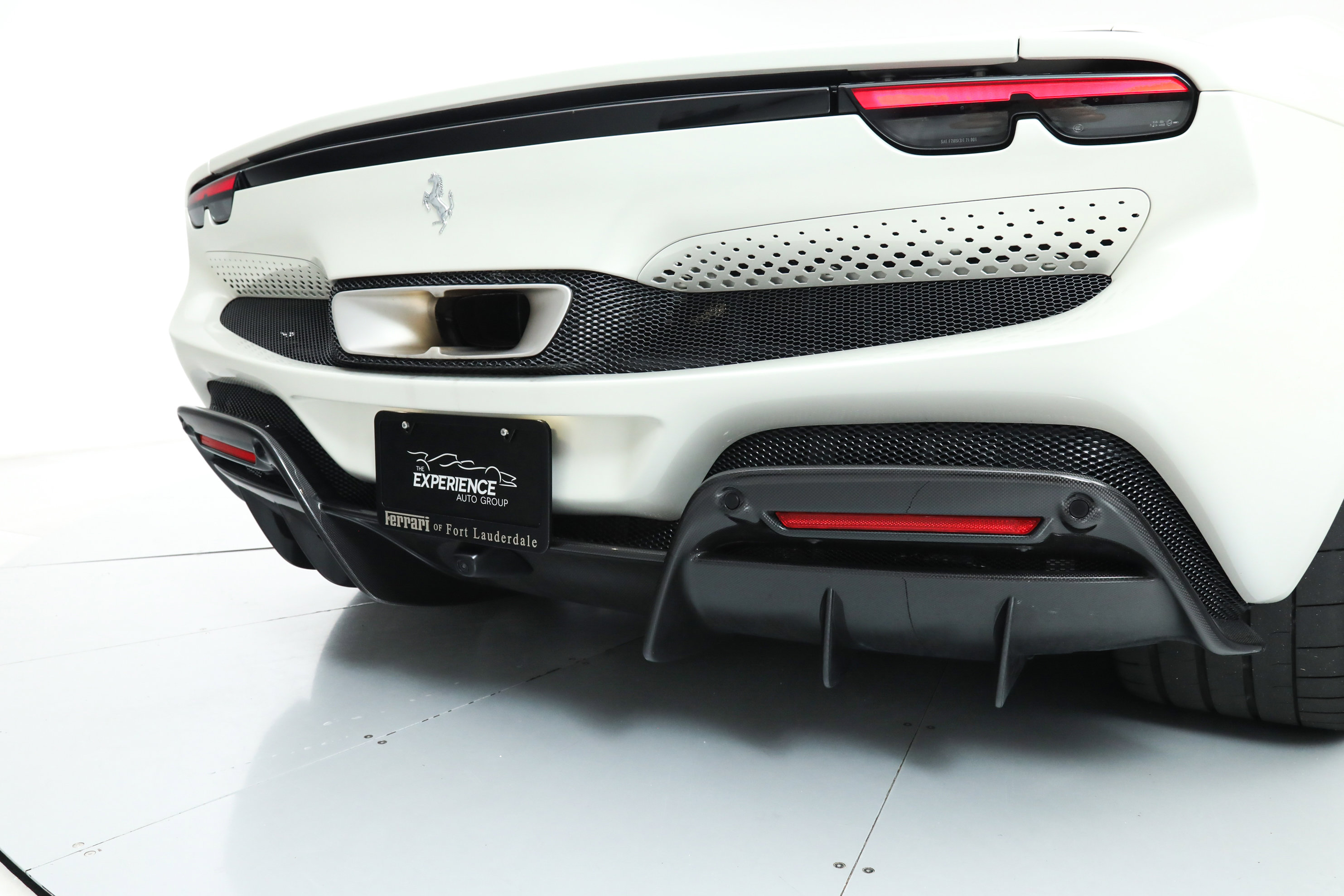 2024 Ferrari 296 GTB photo 17