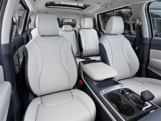 2026 Kia Carnival SX Prestige photo 15