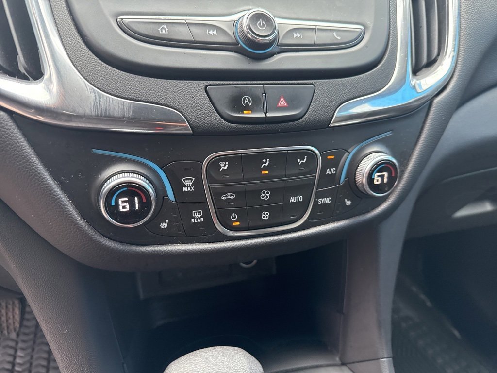 2023 Chevrolet Equinox LT photo 24