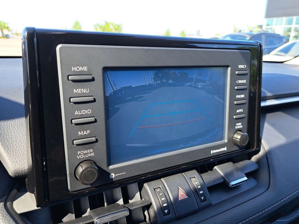 2022 Toyota RAV4 Hybrid XLE Premium photo 20
