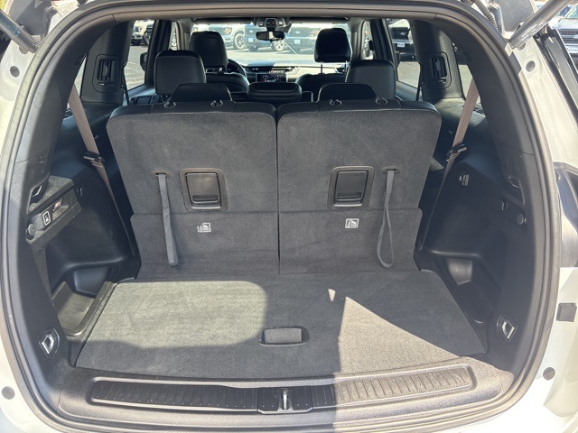 2023 Jeep Grand Cherokee Altitude photo 32