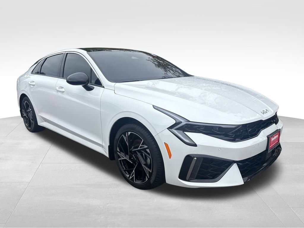 2025 Kia K5 GT-Line photo 7