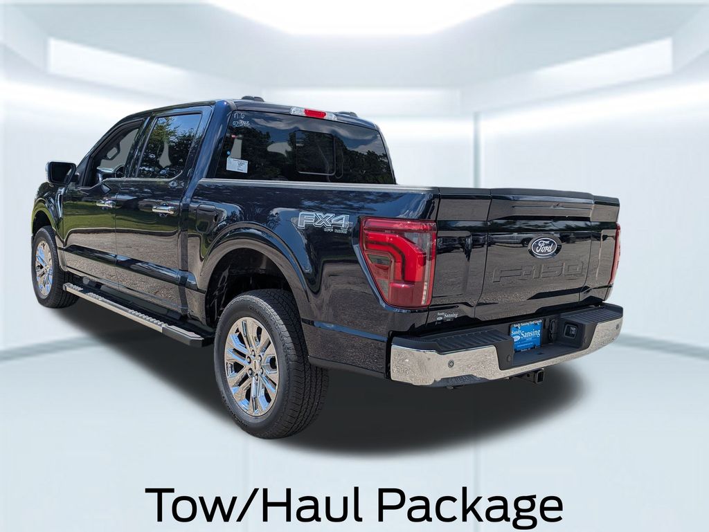 2025 Ford F-150 Lariat photo 3