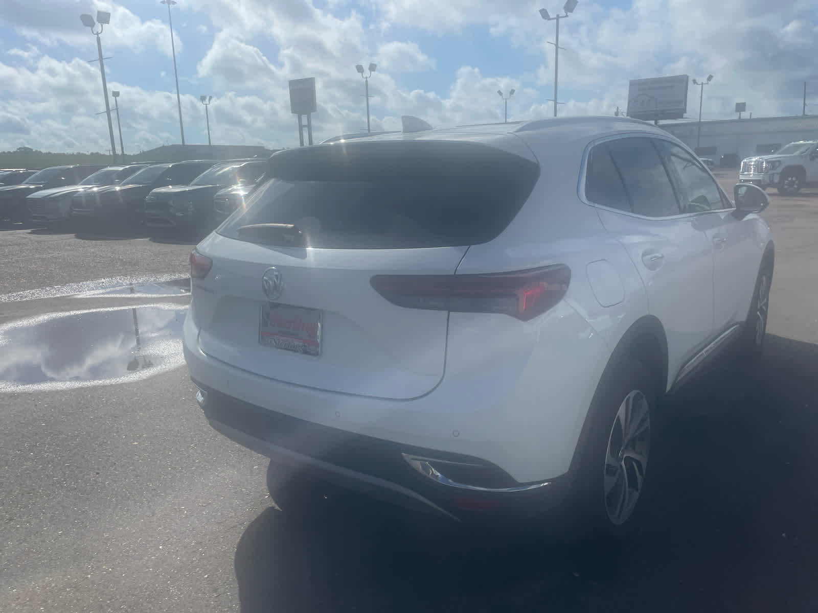 2023 Buick Envision Essence photo 7