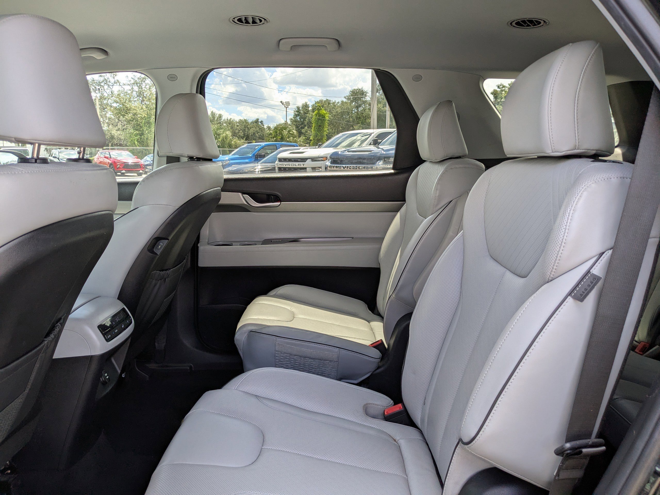 2024 Hyundai Palisade SEL photo 14