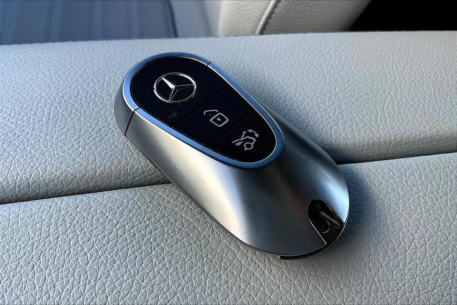 2023 Mercedes Benz C 300 photo 14