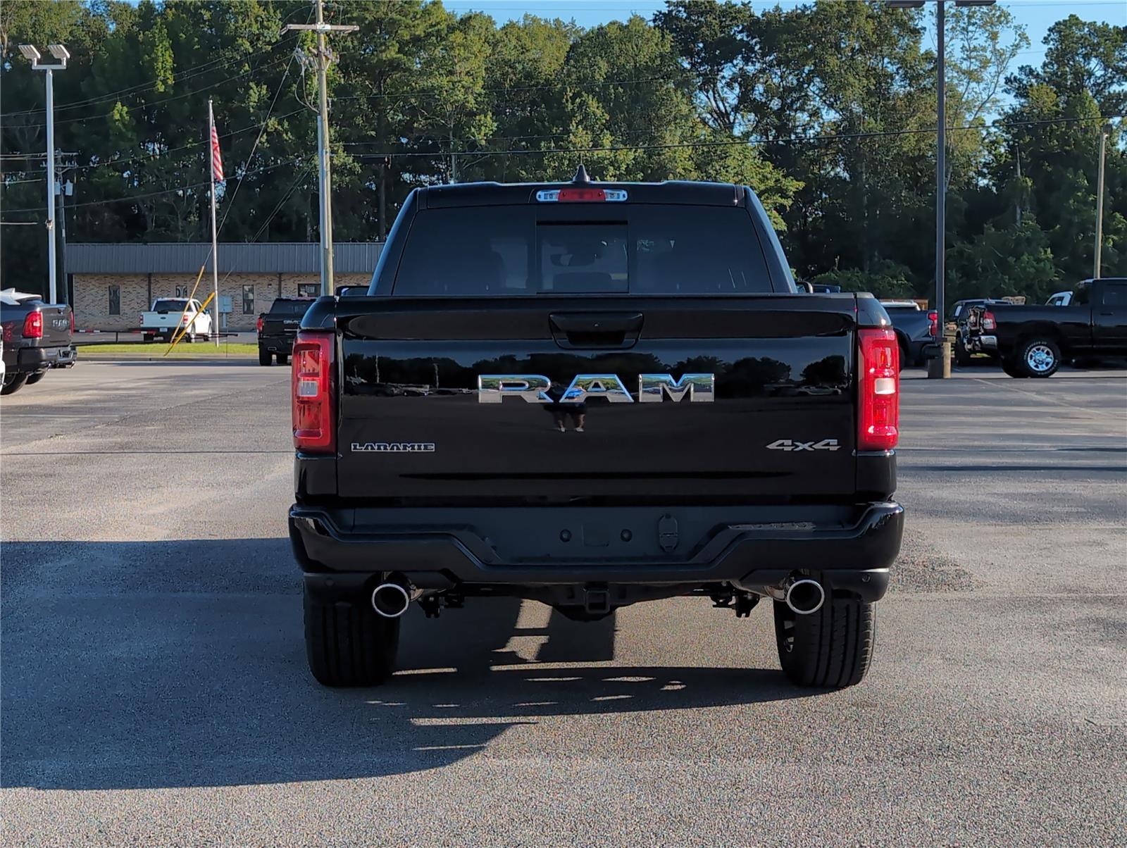 2026 Ram 1500 Laramie photo 3