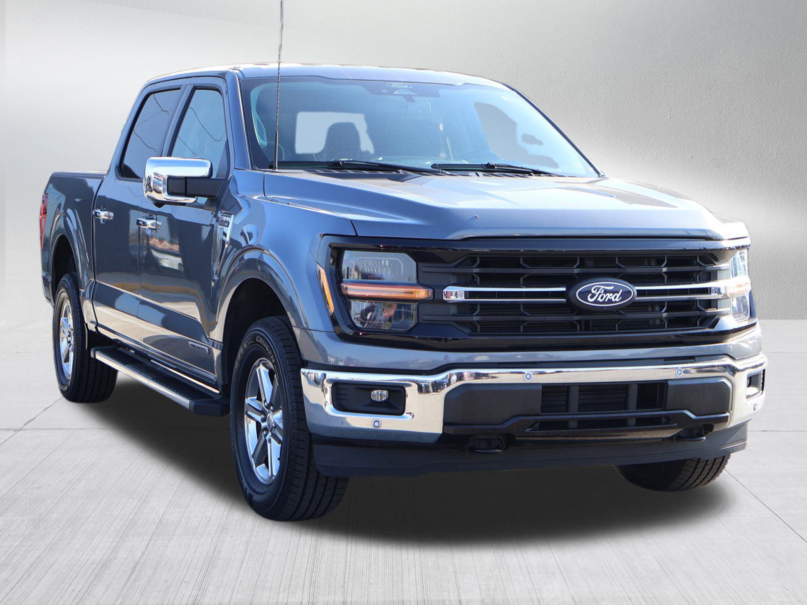 2024 Ford F-150 XLT's photo