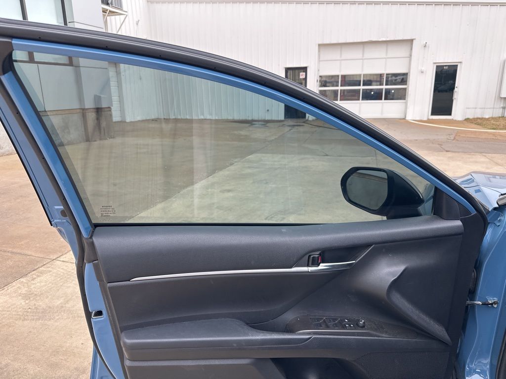 2022 Toyota Camry TRD V6 photo 4