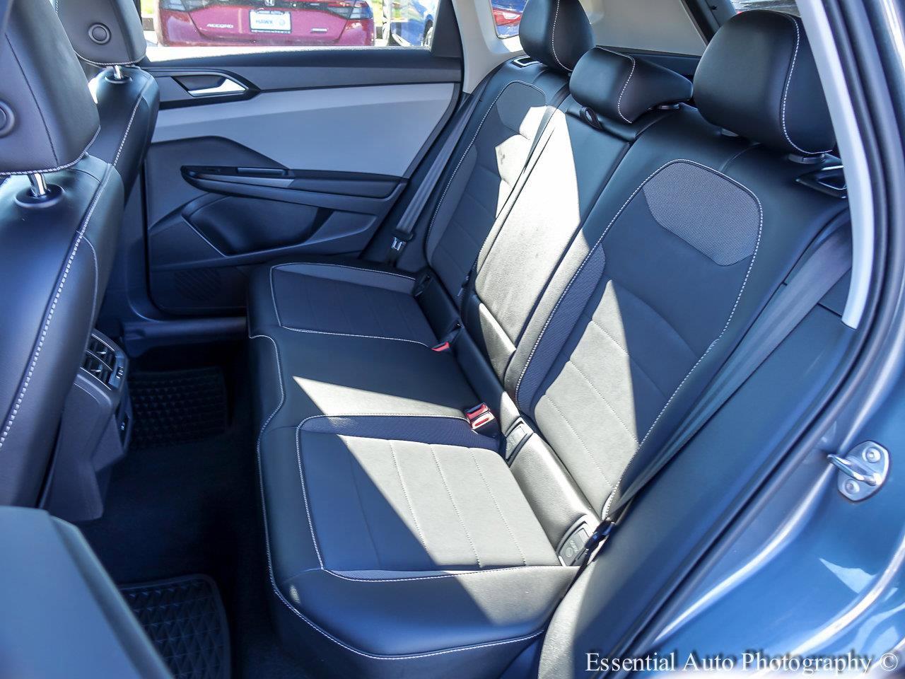 2022 VOLKSWAGEN TAOS - Image 9