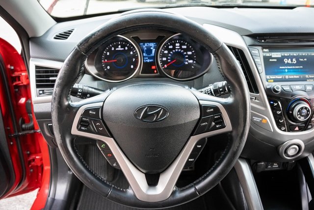 2013 Hyundai Veloster Base photo 15