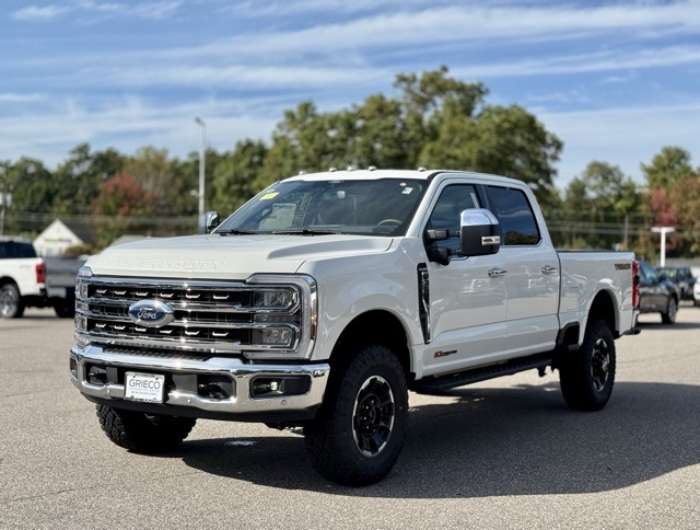 2026 Ford F-350 King Ranch photo 13