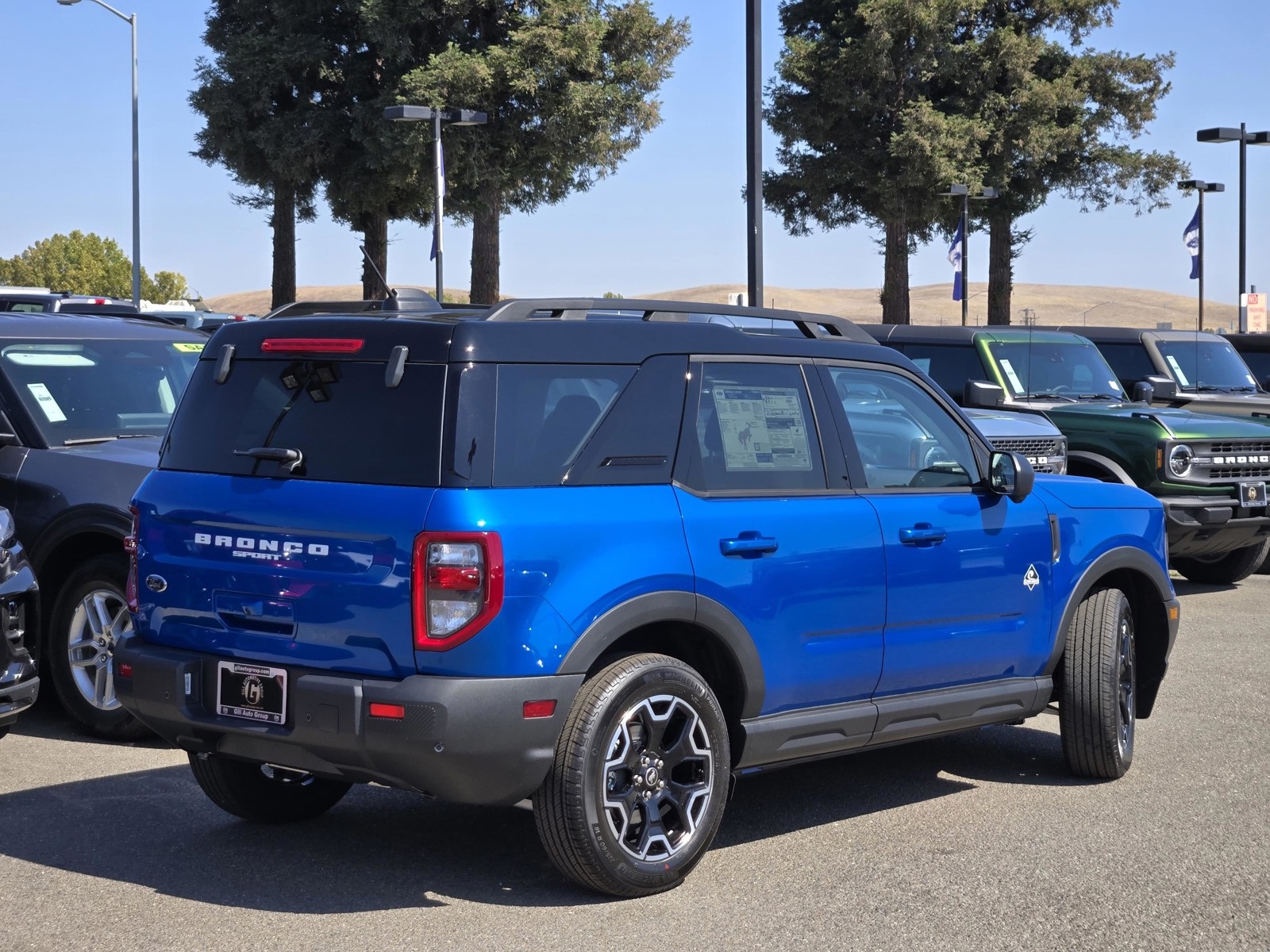 2025 Ford Bronco Sport Outer Banks photo 4