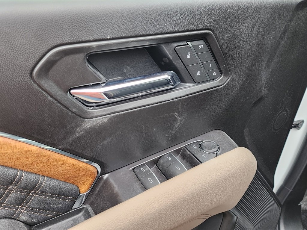 2026 Gmc Canyon Denali photo 14
