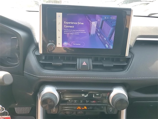 2024 Toyota RAV4 LE photo 12