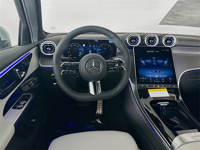 2026 Mercedes Benz GLC 300 photo 20