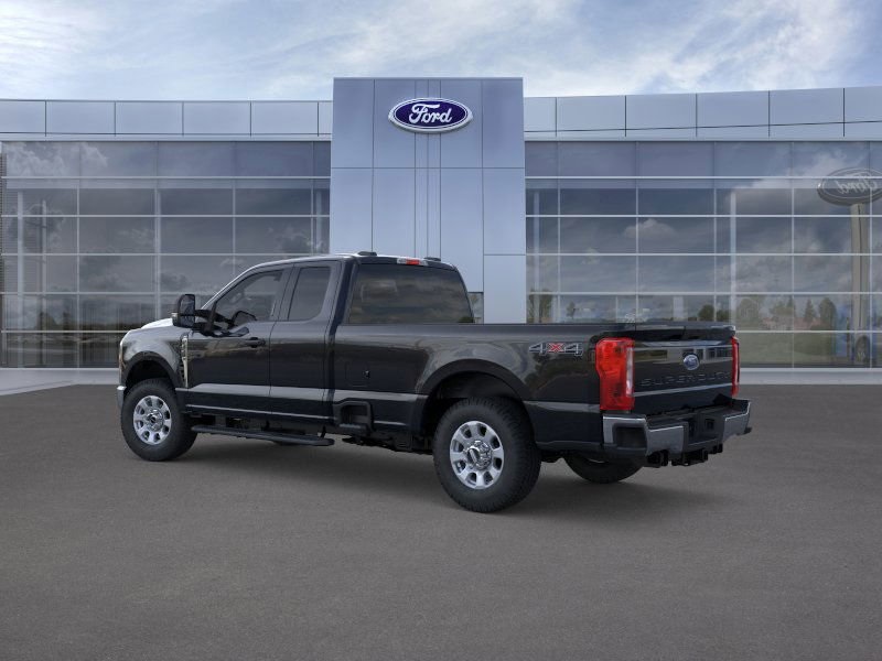 2025 Ford F-350 photo 4
