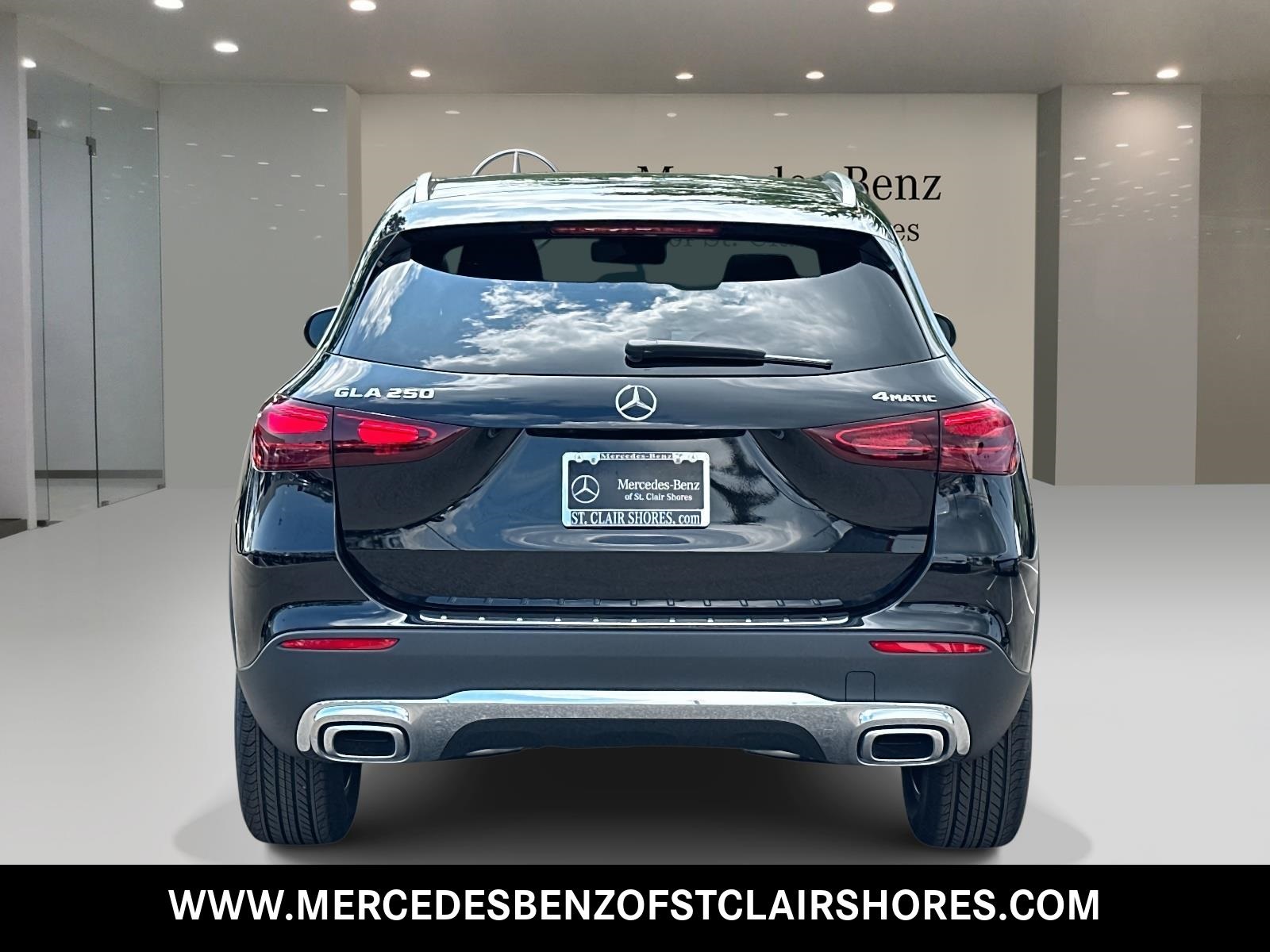 2026 Mercedes Benz GLA 250 4MATIC photo 4