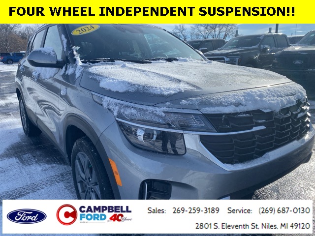 2024 Kia Seltos LX's photo