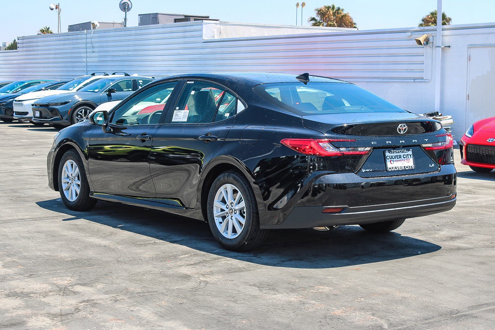 2025 Toyota Camry LE photo 6