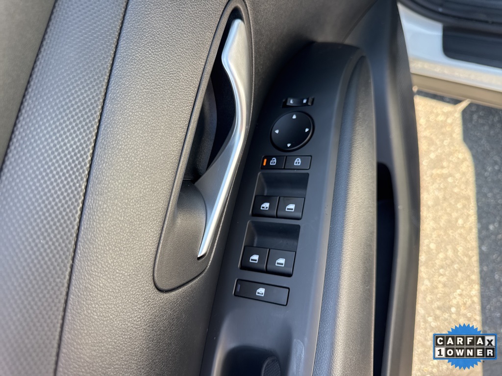 2025 Hyundai Tucson SE photo 15