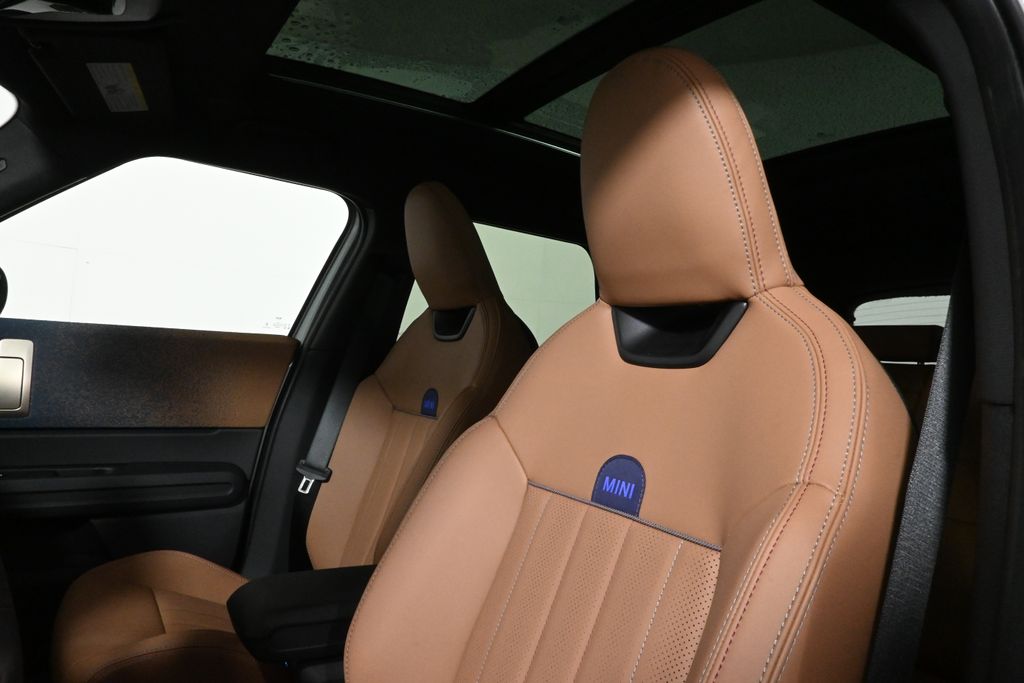 2025 Mini Countryman S ALL4 photo 13