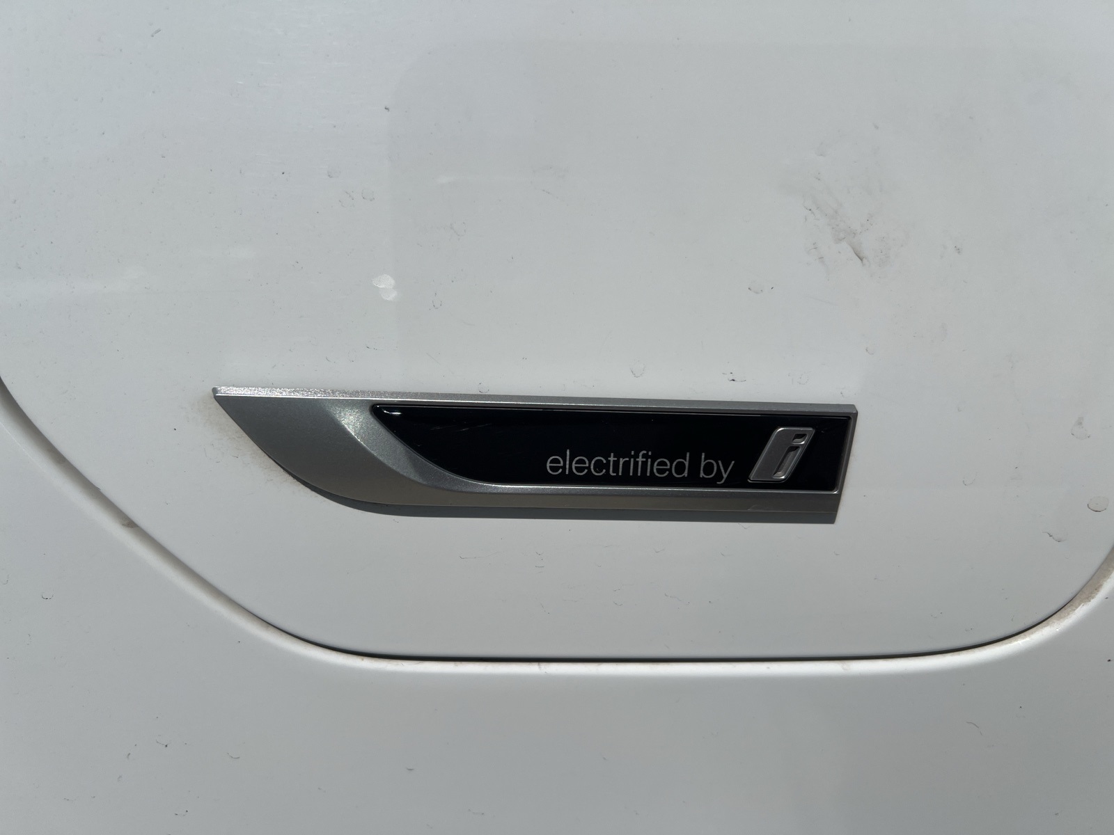2022 Bmw 330e 3-Series photo 8