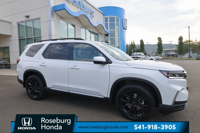 2025 Honda Pilot Touring's photo