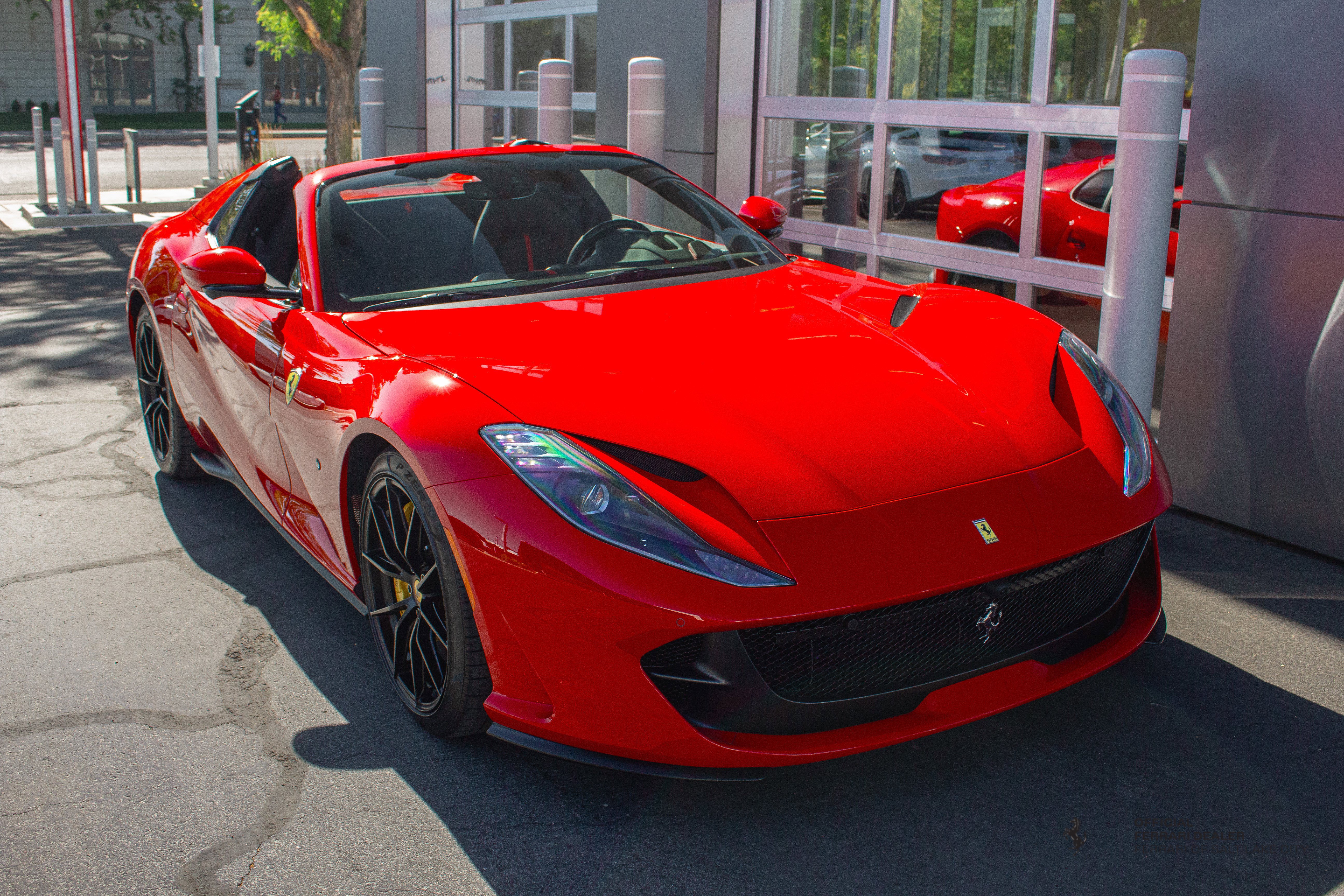 2023 Ferrari 812 GTS