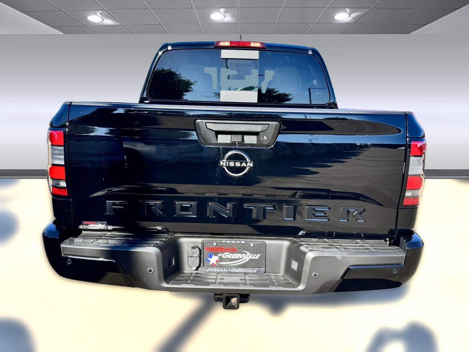 2026 Nissan Frontier SV photo 9
