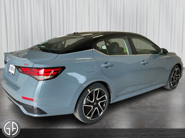 2025 Nissan Sentra SR photo 5