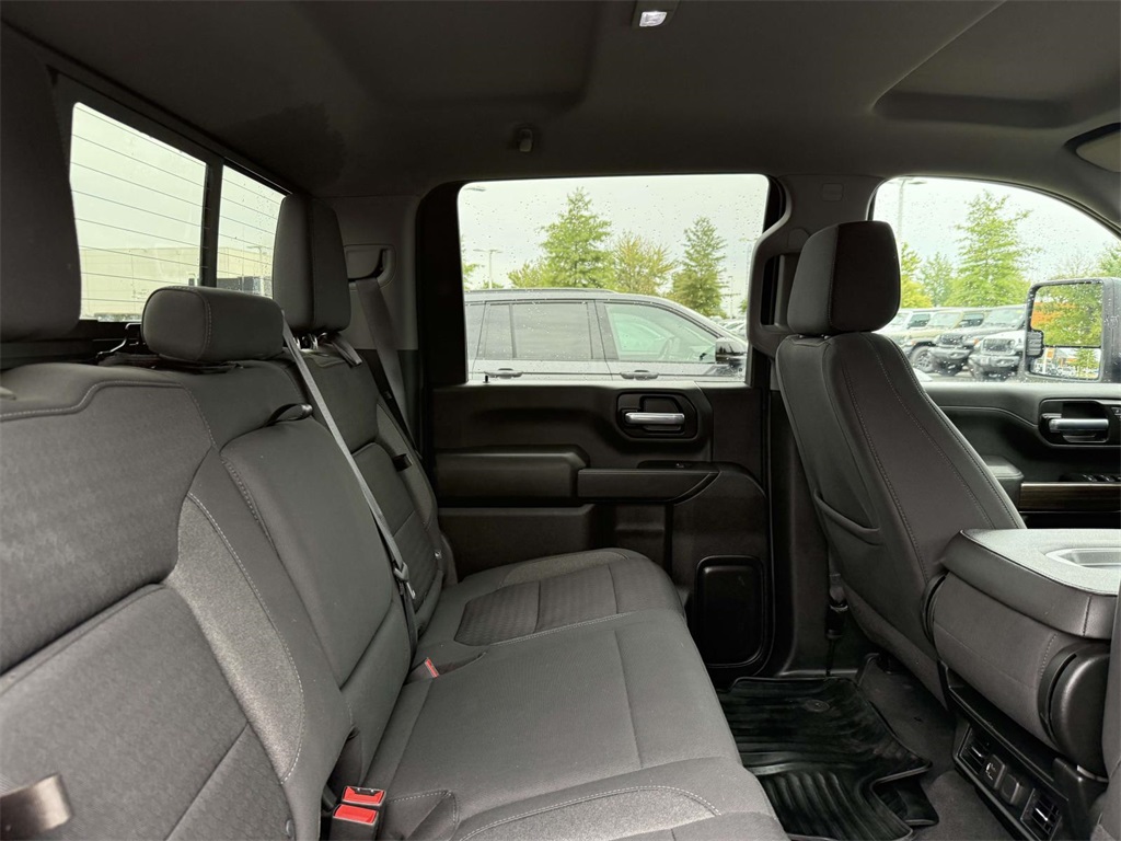 2022 Chevrolet Silverado 2500HD LT photo 14