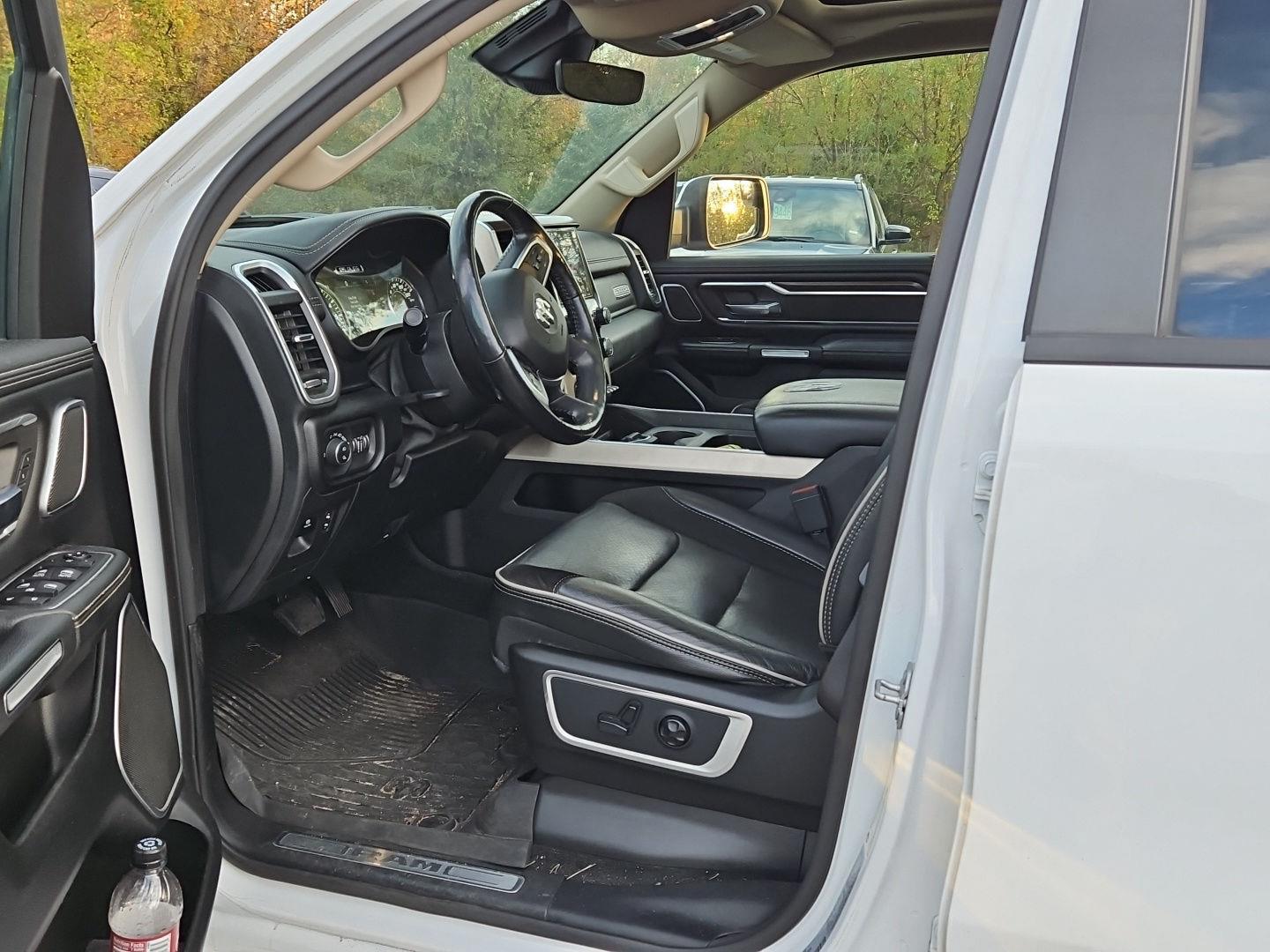 2021 Ram 1500 Laramie photo 4