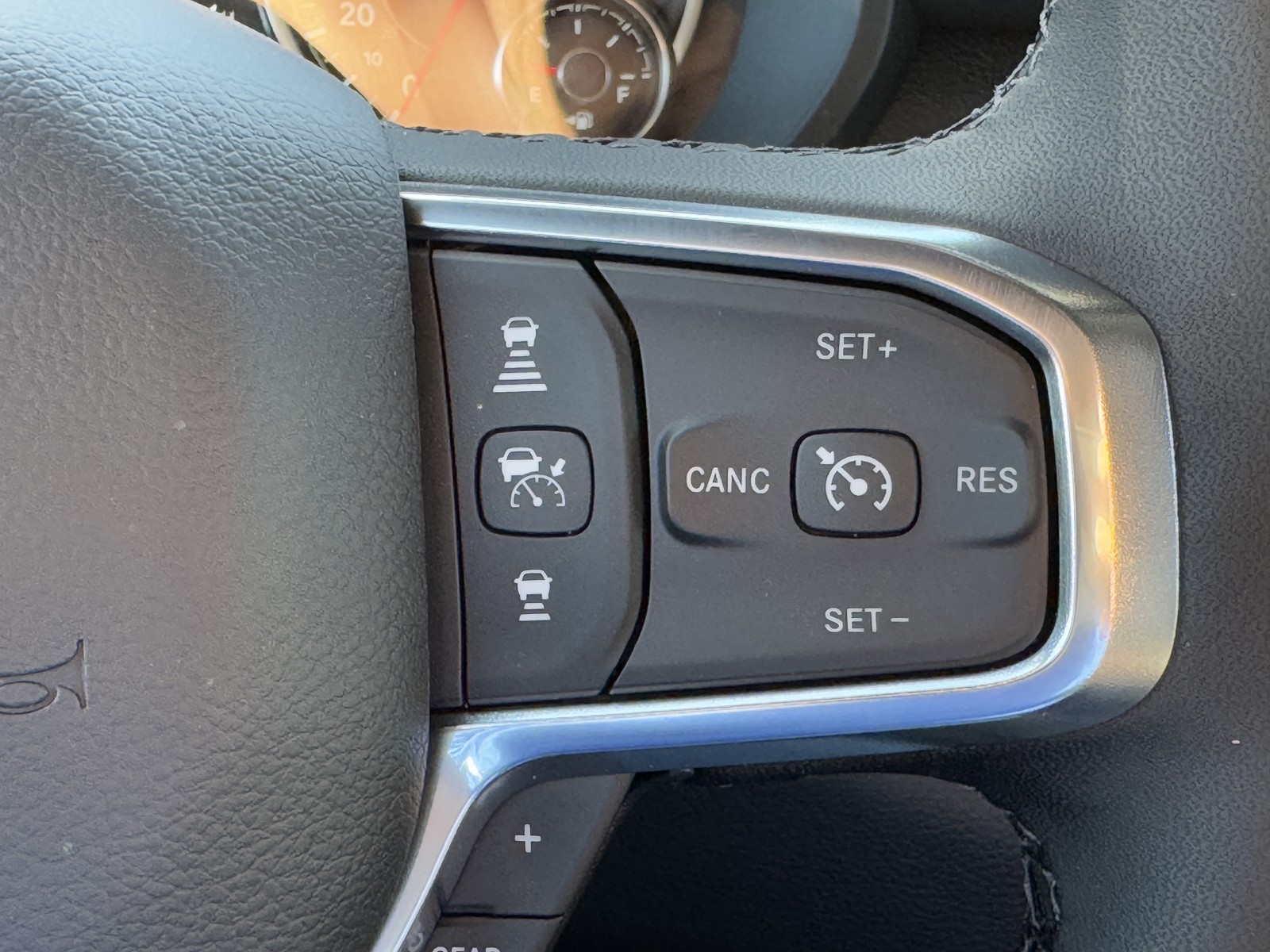 2025 Ram 1500 Laramie photo 22
