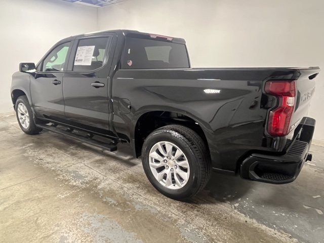 2025 Chevrolet Silverado 1500 Custom photo 9