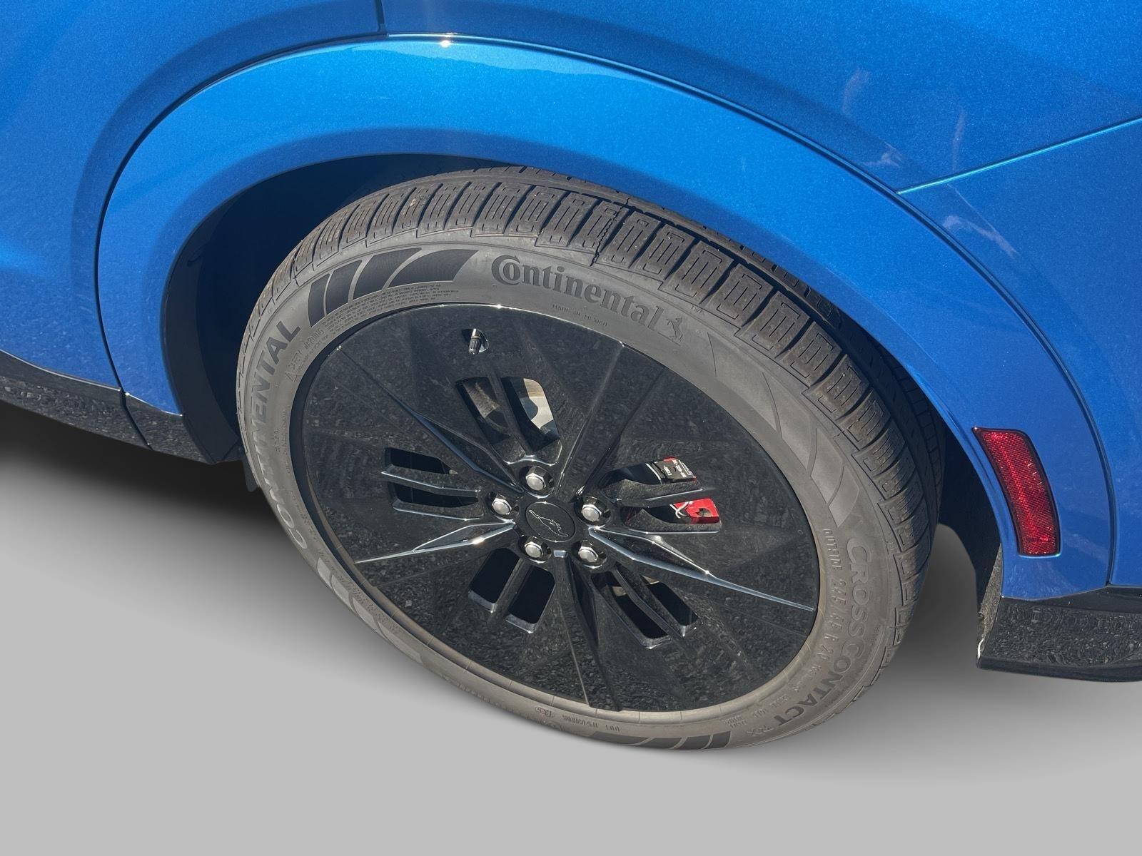 2025 Ford Mustang Mach-E GT photo 8