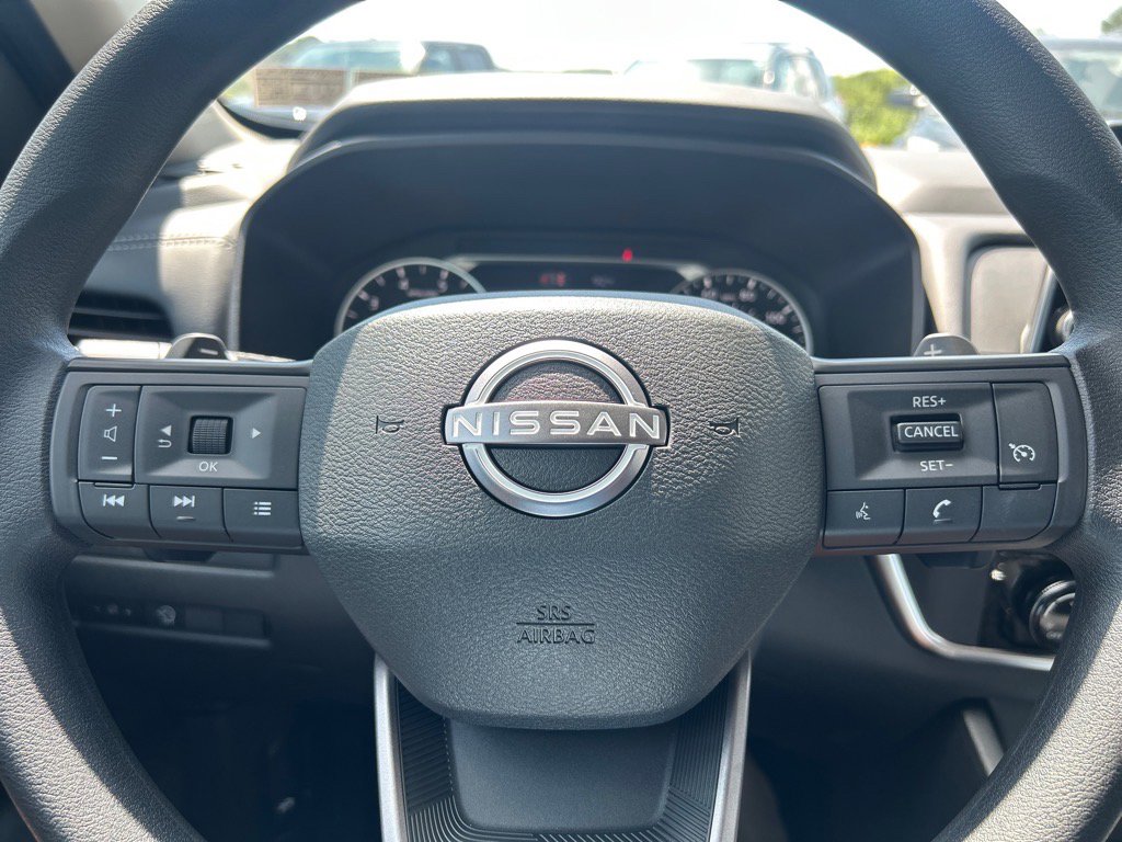 2026 Nissan Rogue S photo 10