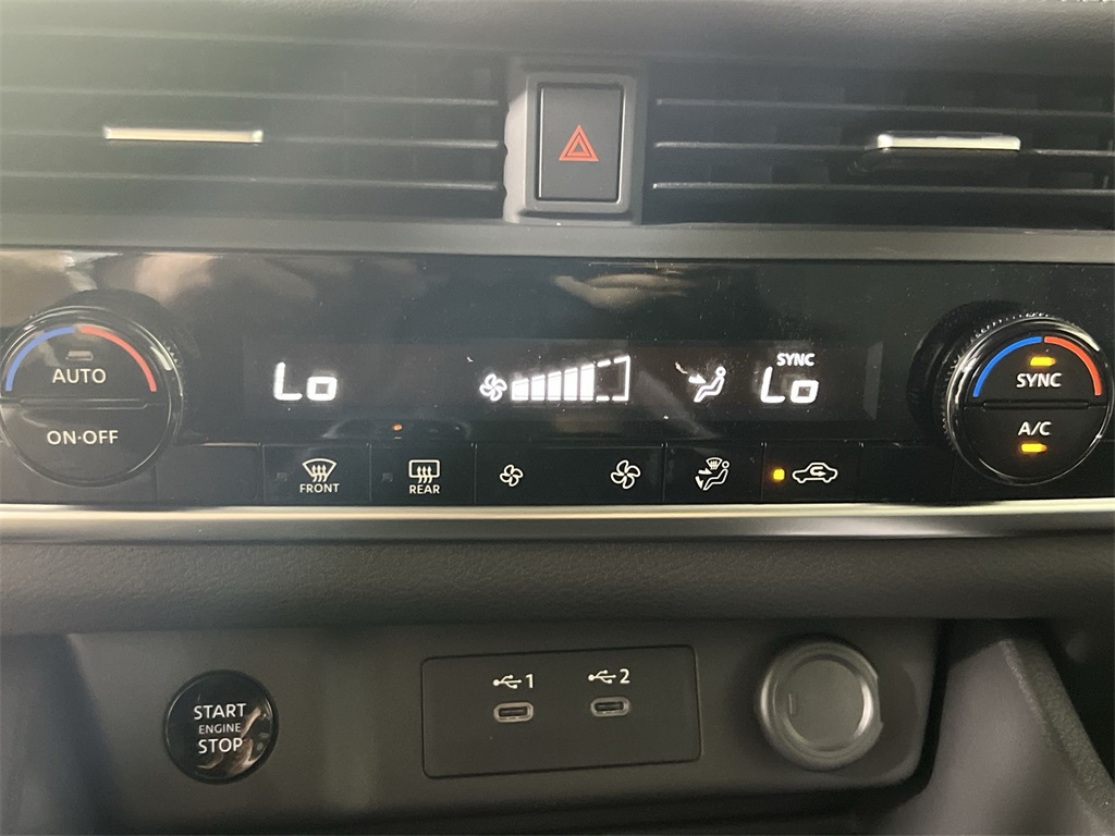 2026 Nissan Rogue SV photo 11
