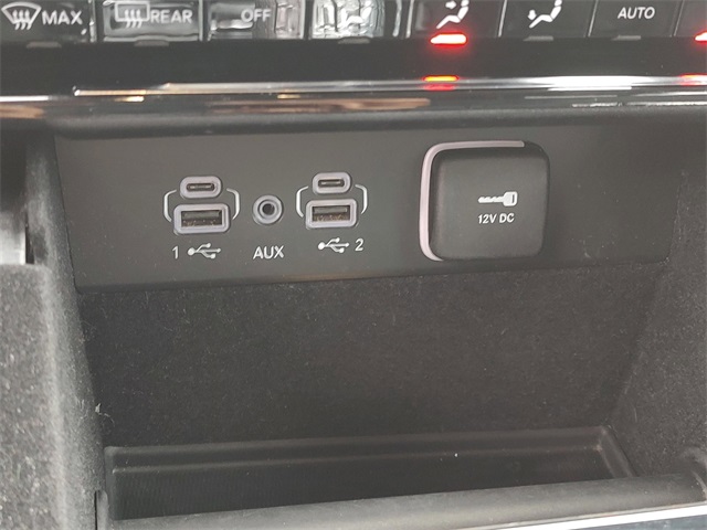 2023 Jeep Grand Cherokee Limited photo 17