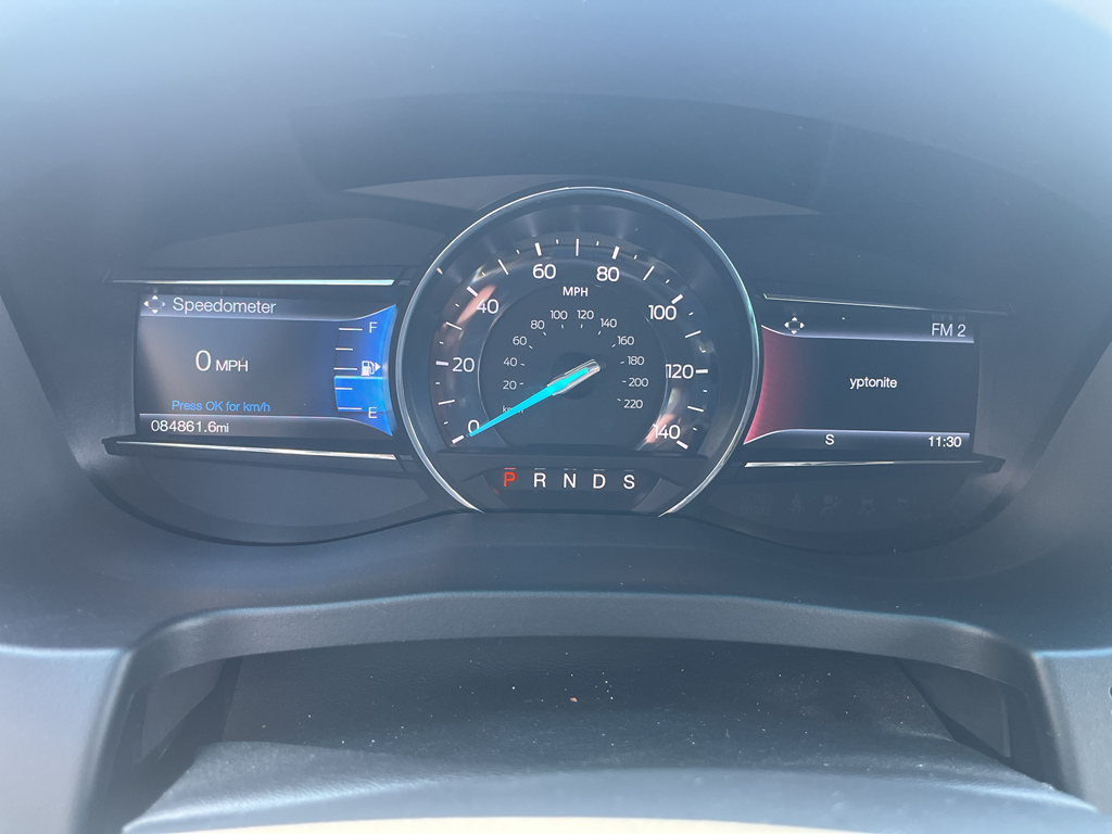 2016 Ford Explorer XLT photo 23